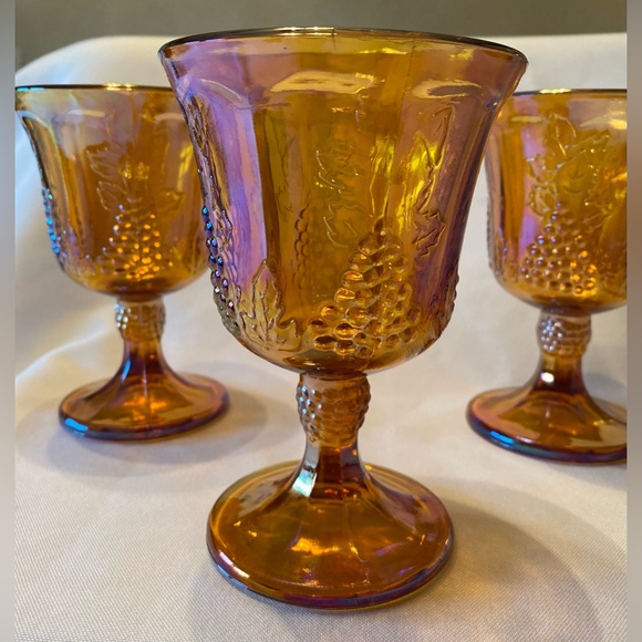Set of 3 EUC Vintage Indiana Glass Marigold Harvest Carnival Glass Goblets - Picture 6 of 6